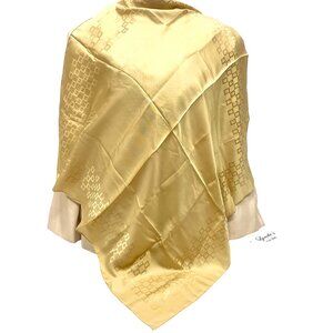 Unused classic Givenchy 100% Silk Satin Ivery Gold  Signature Logo 31"x31"(4)